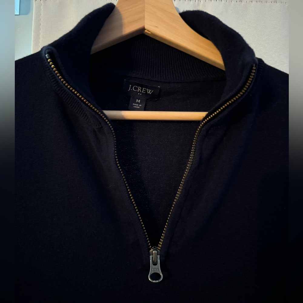 Men’s J crew wool knit quart zip pull over.
